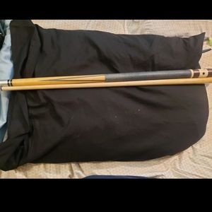 Vintage 4 point pool cue